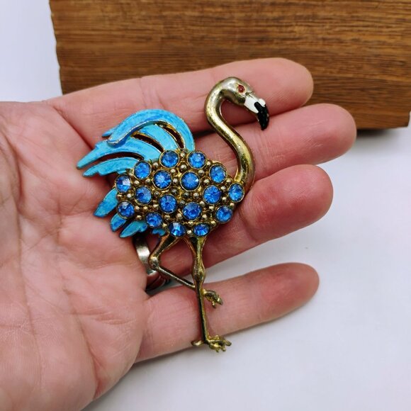 Vintage Flamingo Brooch With Blue Rhinestones & Enamel Gold-Tone Metal - Picture 3 of 5